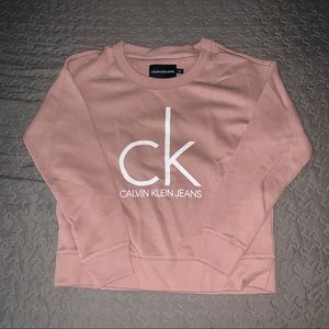 Calvin Klein Jeans Crewneck • Warm & Cozy •